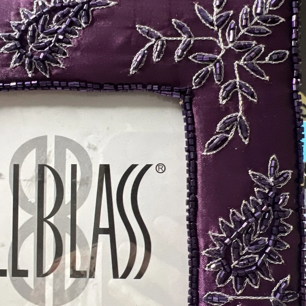 Bill Blass Home Purple Beaded Fabric 5x7 Picture Frame Floral Mint